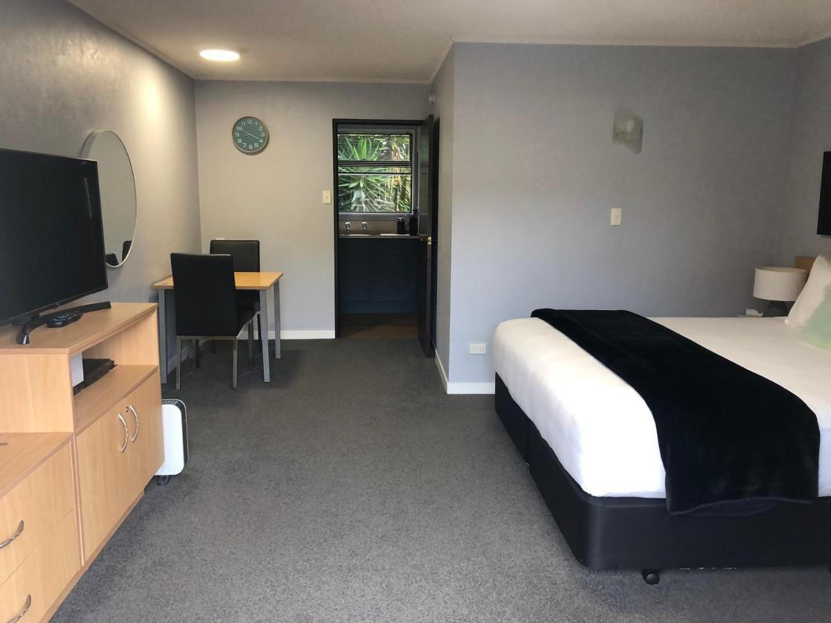 פלמרסטון נורת' Hacienda Motor Lodge מראה חיצוני תמונה